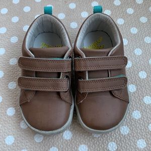 Ten Little shoes (brown, size 7)